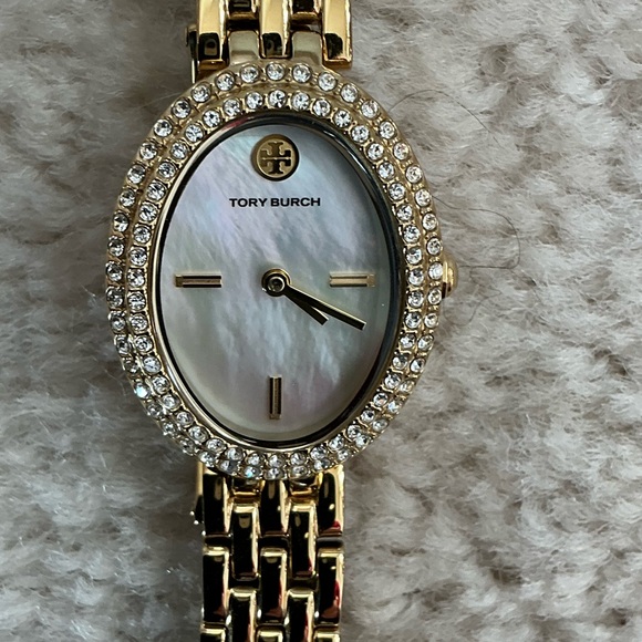 BEAUTIFUL TORY BURCH MOTHER OF PEARL PAVE EMBELLISHED GOLD TONE WATCH - Picture 12 of 16